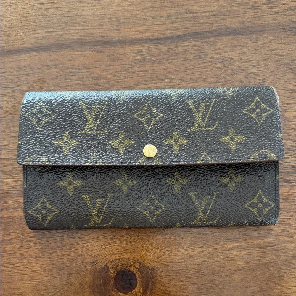 Louis Vuitton Monogram Canvas Wallet (project wallet) - Picture 1 of 9